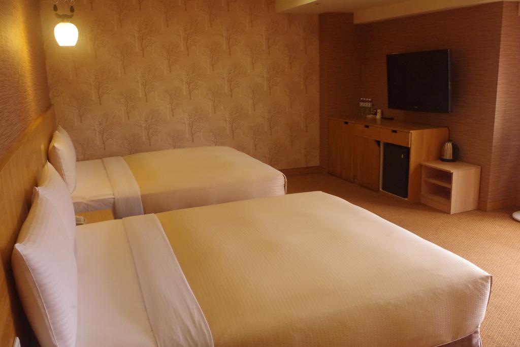 Itrip Taipei Inn Bagian luar foto