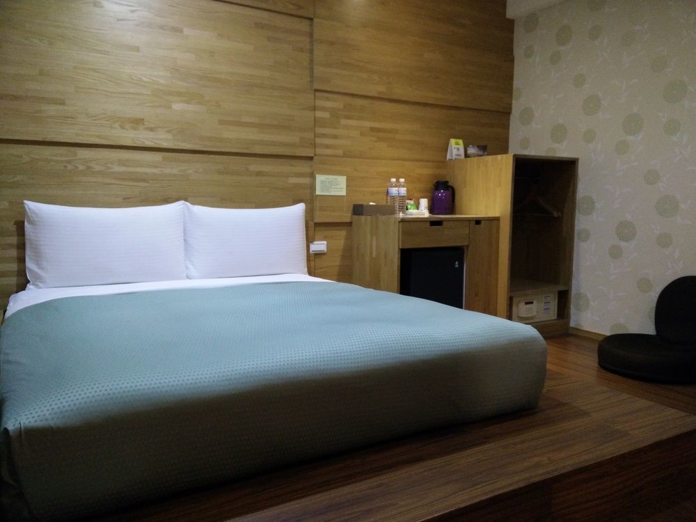 Itrip Taipei Inn Bagian luar foto