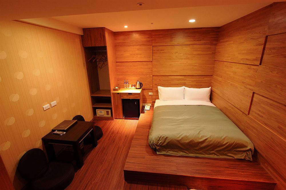 Itrip Taipei Inn Bagian luar foto
