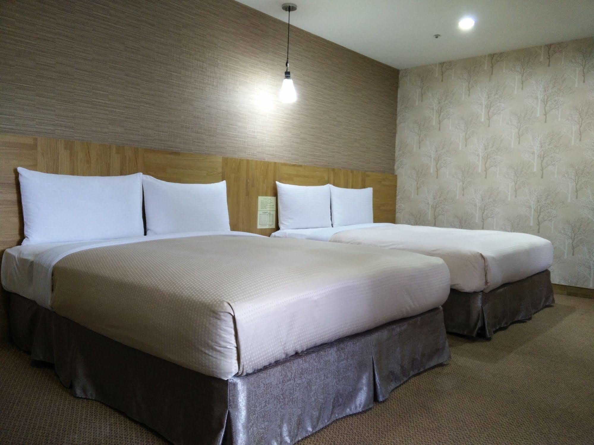 Itrip Taipei Inn Bagian luar foto