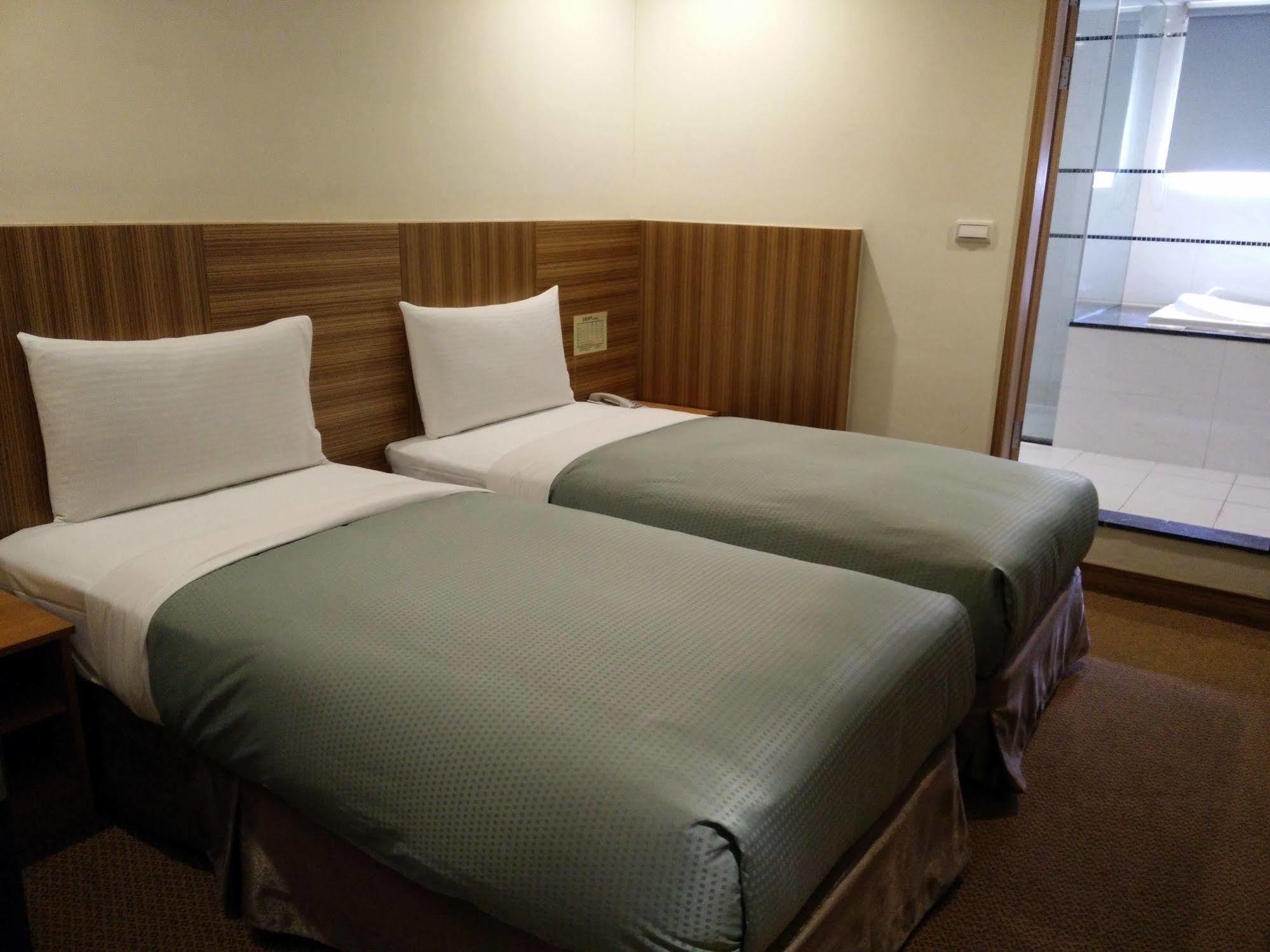 Itrip Taipei Inn Bagian luar foto